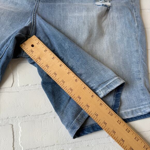 Torrid Women's Distressed Light Blue Denim Jean Long Shorts Size 20 - Picture 4 of 5